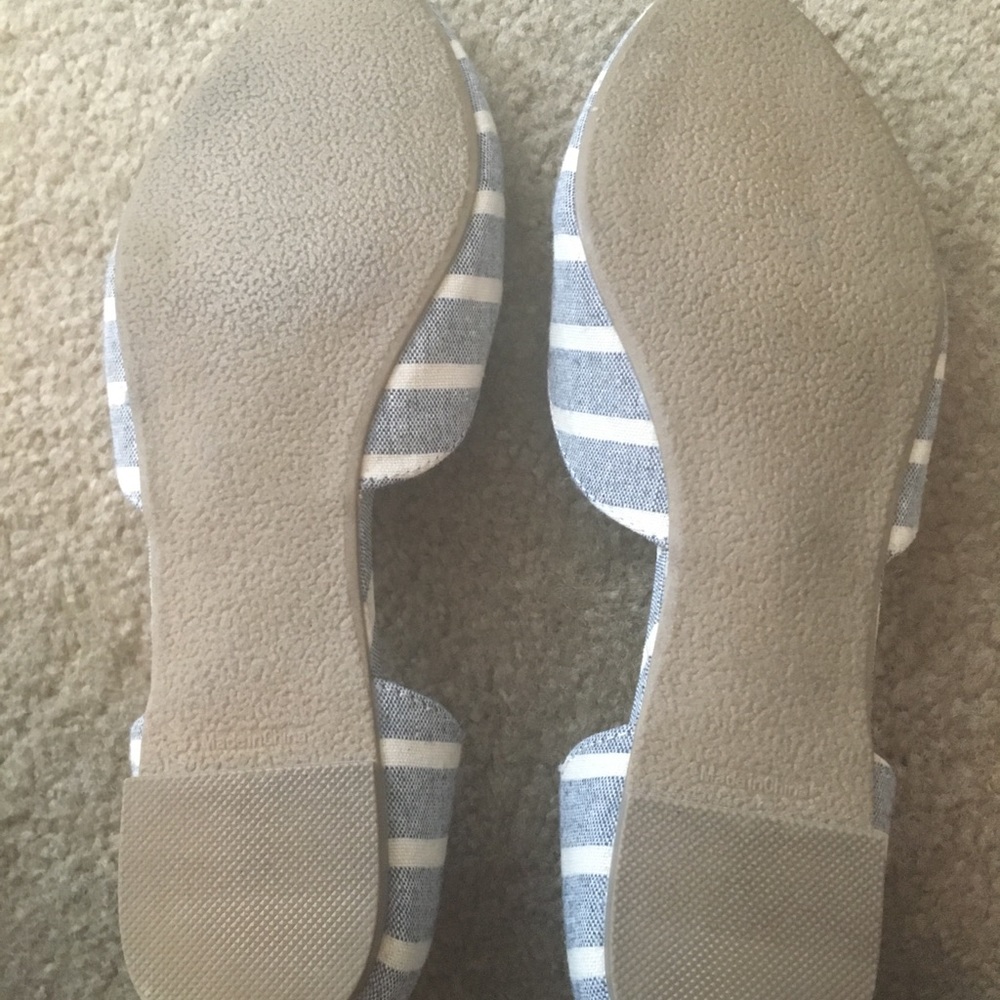 Shoes - Picture 2 of 2